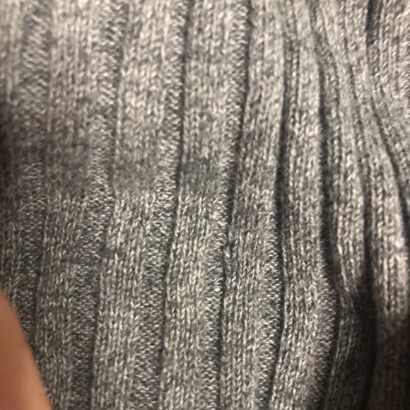 GAP Heather Gray Large Knit Cardigan Sweater with 3 Buttons - Picture 9 of 10